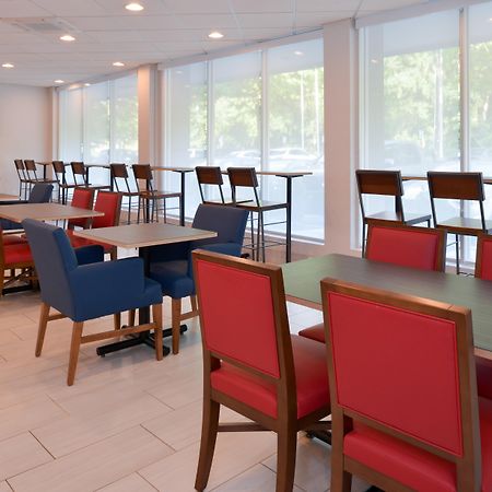 Holiday Inn Express Towson- Baltimore North By Ihg Eksteriør billede